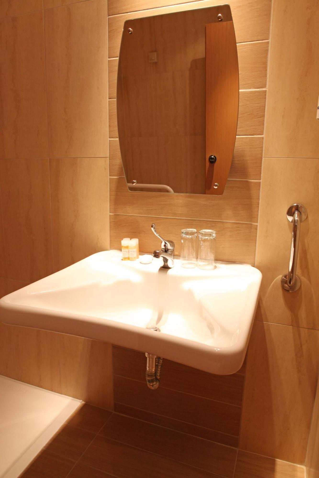 Hotel Alfa Vodina Dış mekan fotoğraf