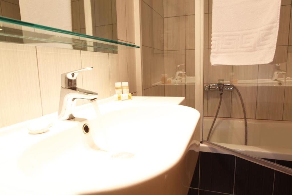 Hotel Alfa Vodina Oda fotoğraf